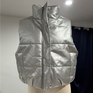 DELUC Puffer Vest